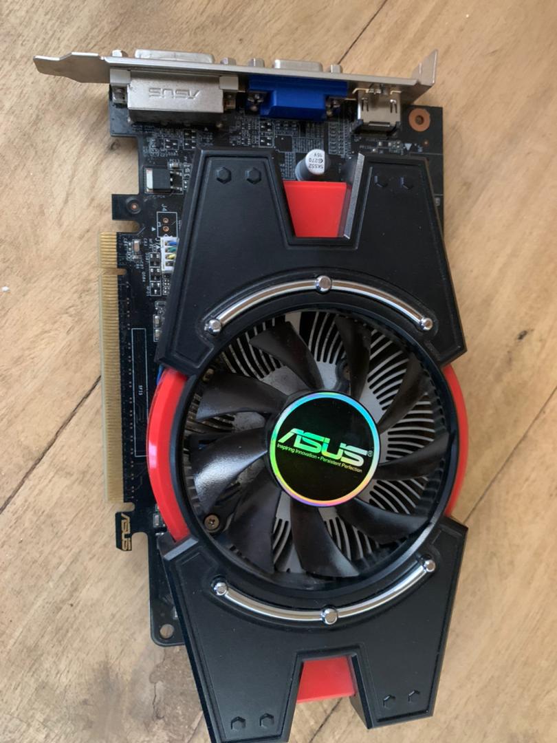 Carte graphique  2GO DDR5